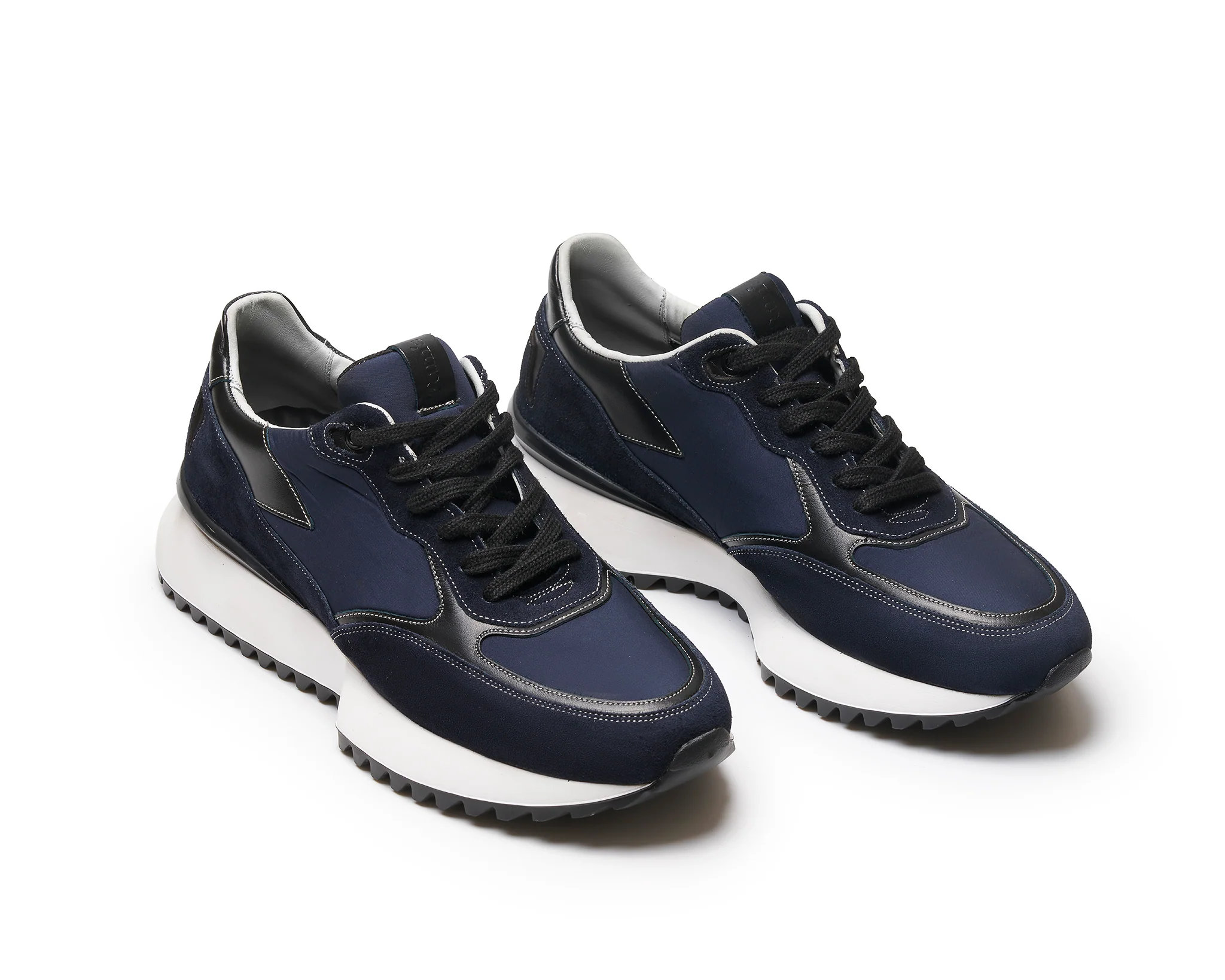 Rapid Sneakers