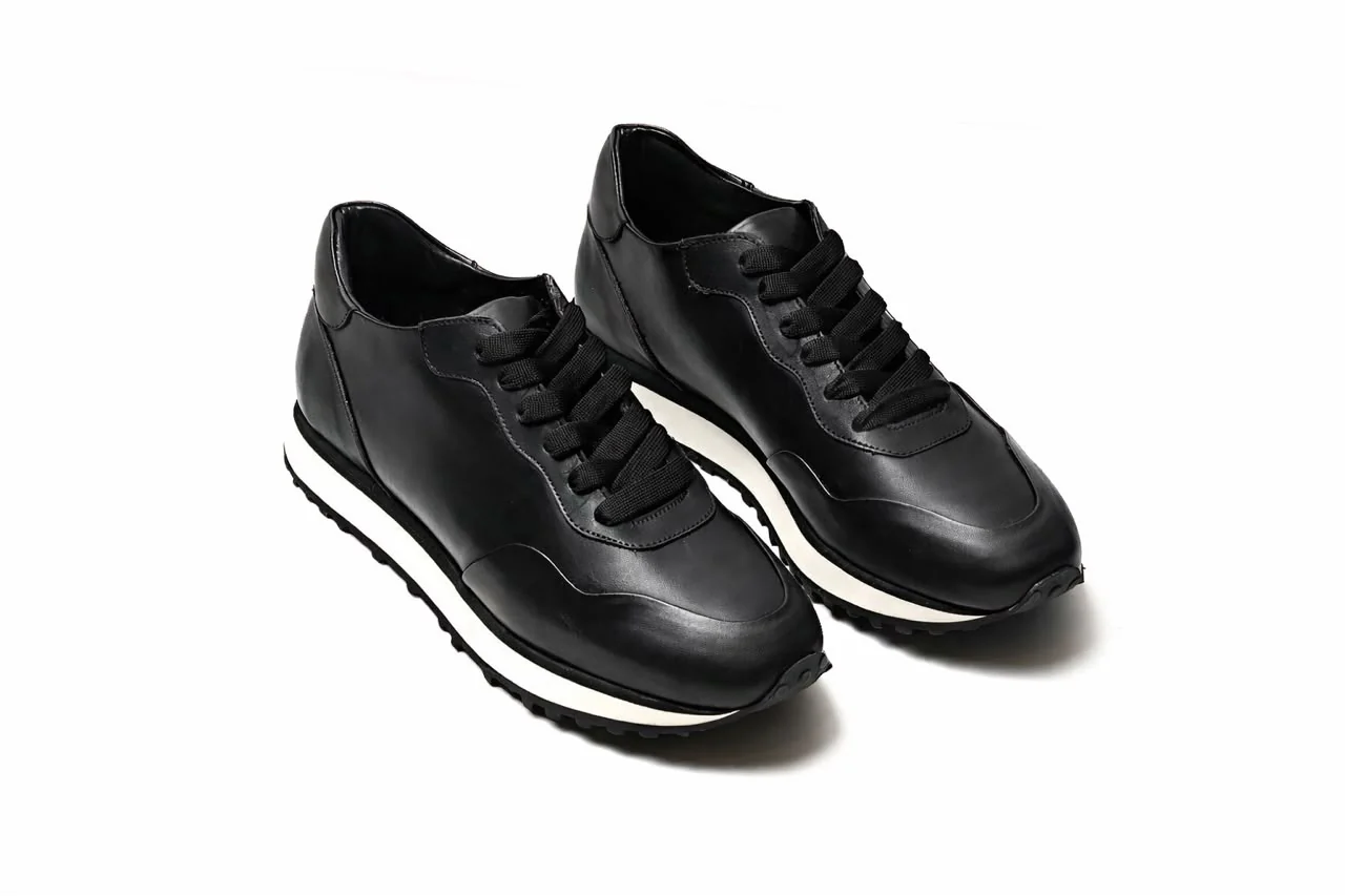 Tam's Hyperlight Sneakers - Image 3